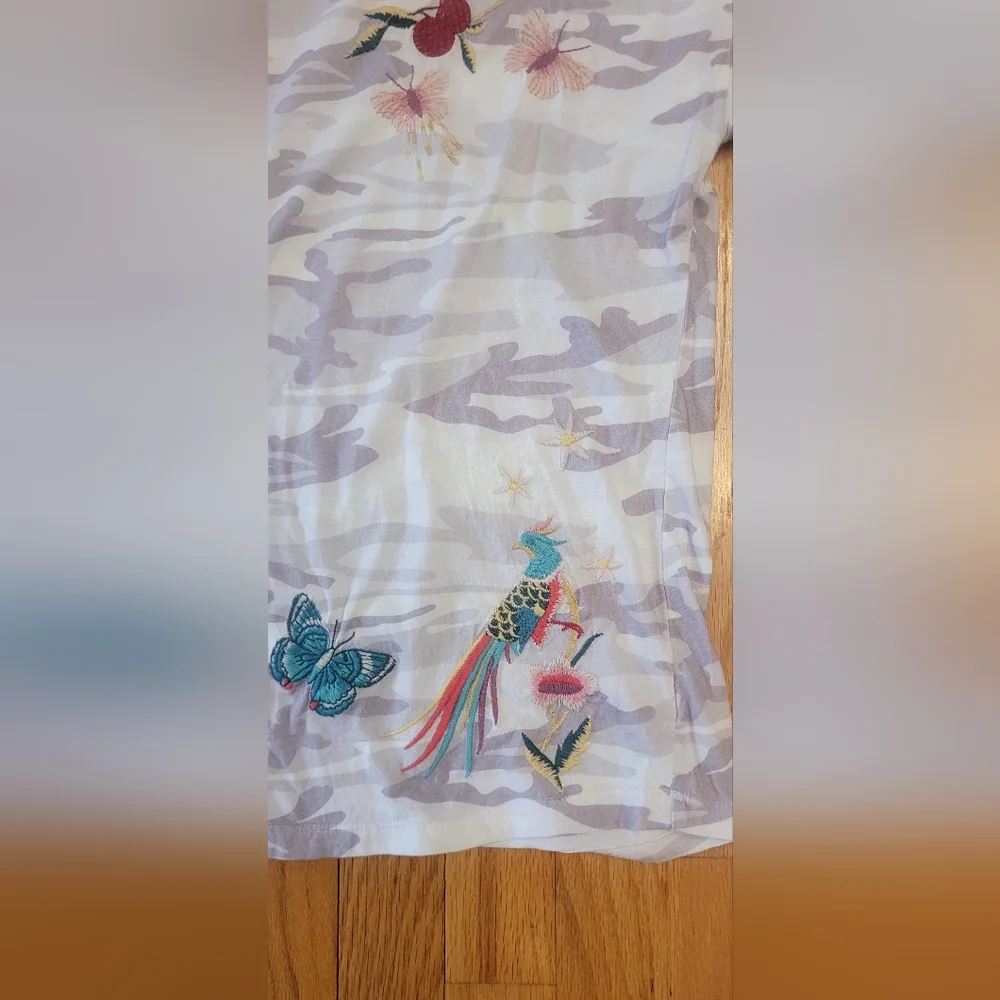 Johhny Was Adara Relaxed Floral Embroidered Peacock Butterfly Shirt - Picture 6 of 16